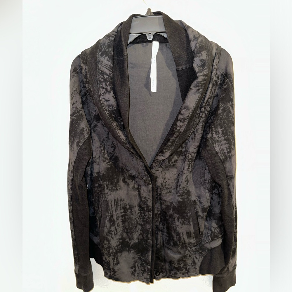 Lululemon athletica Shawl collar sweater, size 12